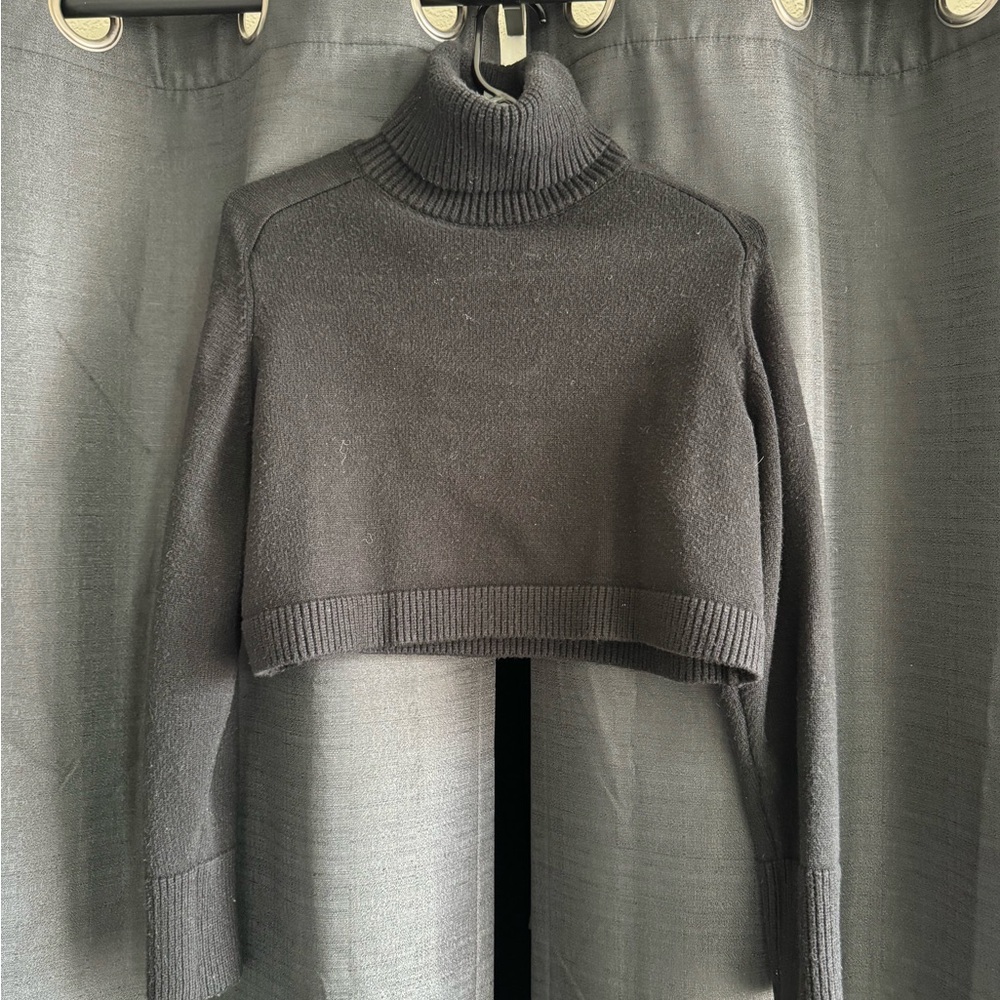 Zara Black Turtleneck Sweater